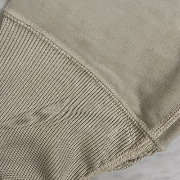 Alo Goddess goddess leggings leg warmer pants yoga beige rare XS - Picture 6 of 6